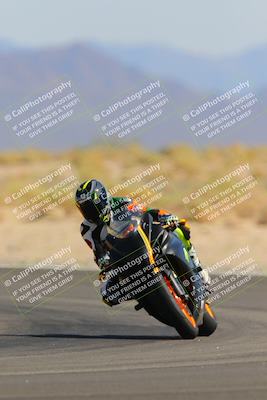 media/Oct-08-2022-SoCal Trackdays (Sat) [[1fc3beec89]]/Turn 16 (125pm)/